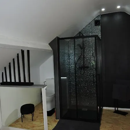 Apartman De Fays *